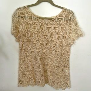Delicate Lace top